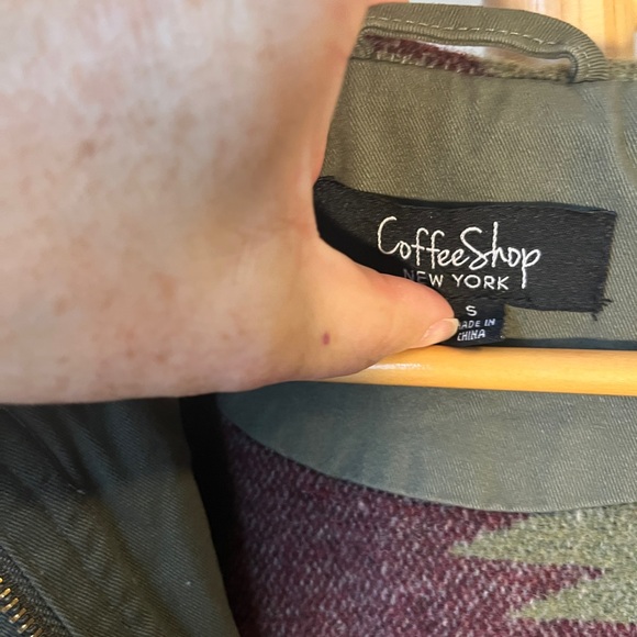 Coffee Shop New York Women’s Field Jacket Size Small Military Green Aztec Hooded - Picture 3 of 9
